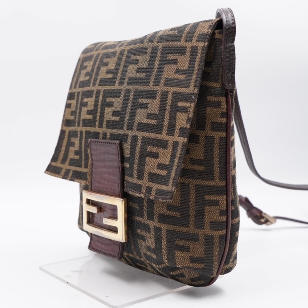 SALE ! Fendi Zucchino Vitello Tube
Crossbody Bag Bag - Picture 5 of 15